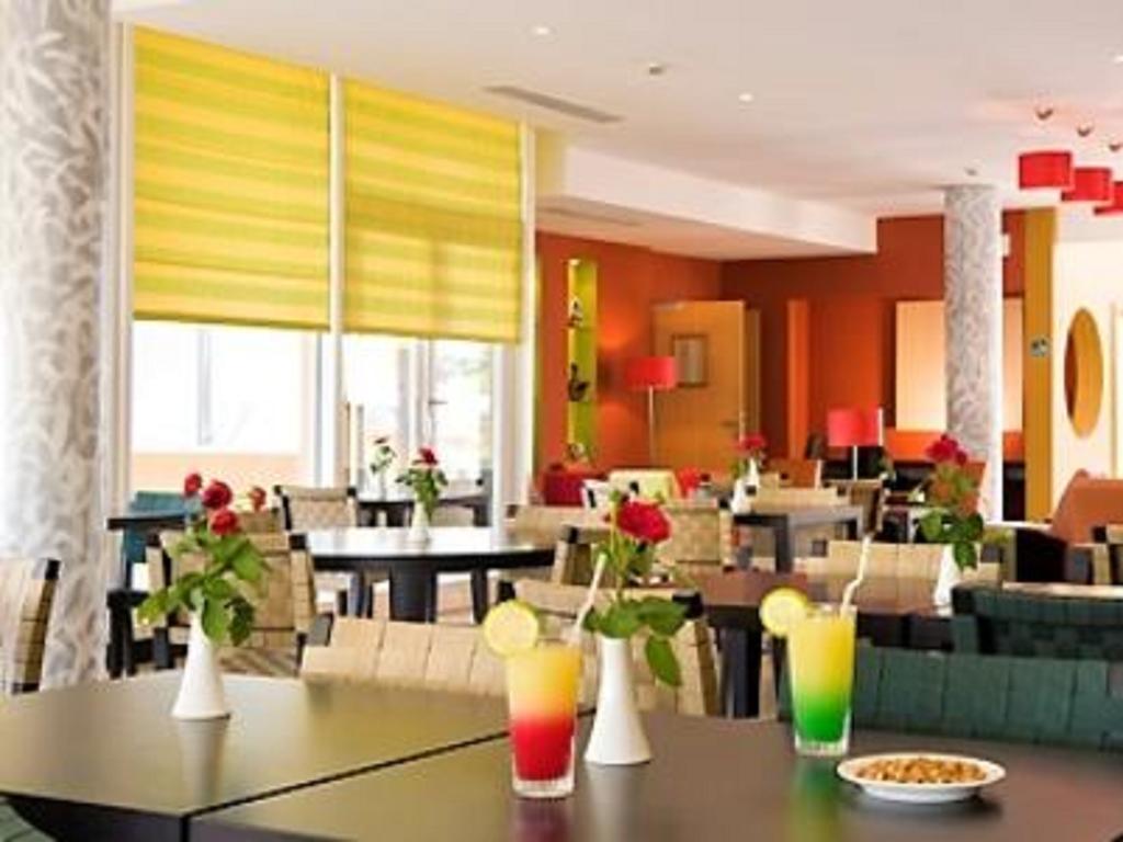 Ibis Cotonou Hotell Eksteriør bilde