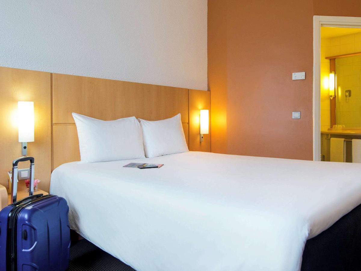 Ibis Cotonou Hotell Eksteriør bilde